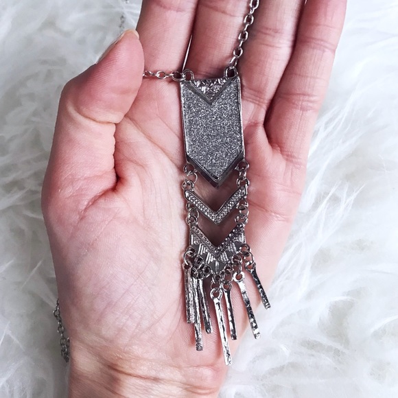 🎀 NEW Last 1 • Silver Long Boho Tassel Necklace • - Picture 7 of 8
